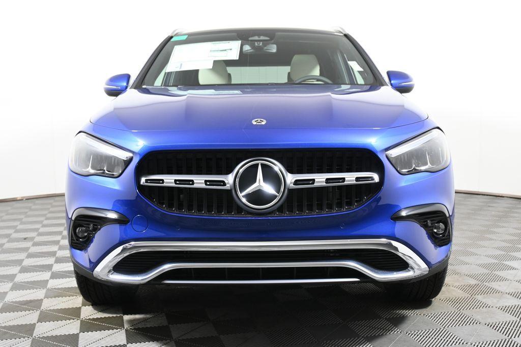 new 2025 Mercedes-Benz GLA 250 car, priced at $51,515