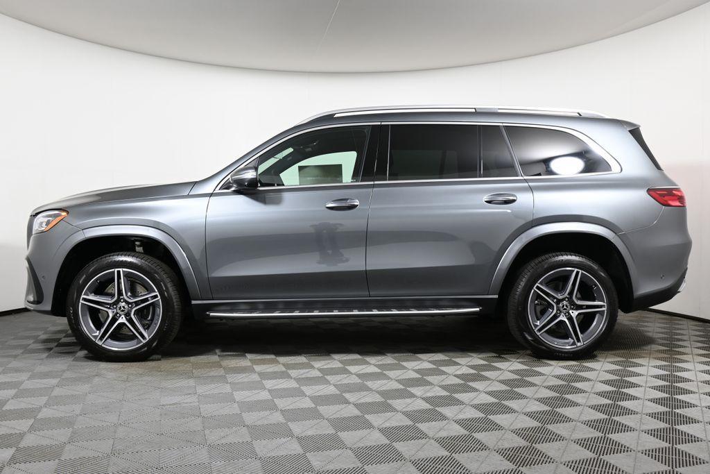 new 2025 Mercedes-Benz GLS 450 car, priced at $95,710