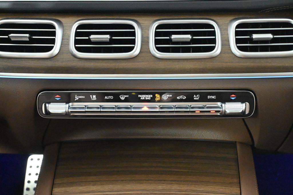 new 2025 Mercedes-Benz GLS 450 car, priced at $95,710