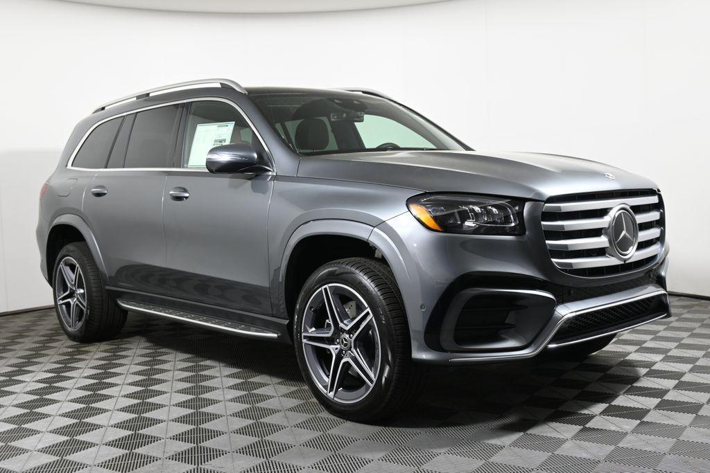 new 2025 Mercedes-Benz GLS 450 car, priced at $95,710