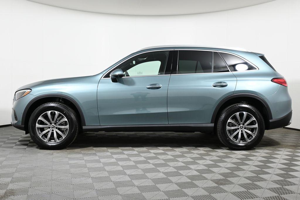 new 2025 Mercedes-Benz GLC 300 car, priced at $57,355