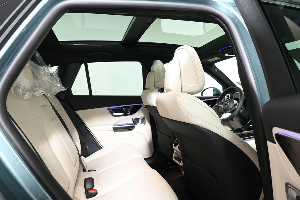 new 2025 Mercedes-Benz GLC 300 car, priced at $57,355