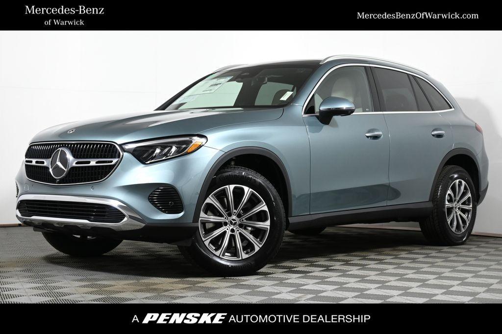 new 2025 Mercedes-Benz GLC 300 car, priced at $57,355