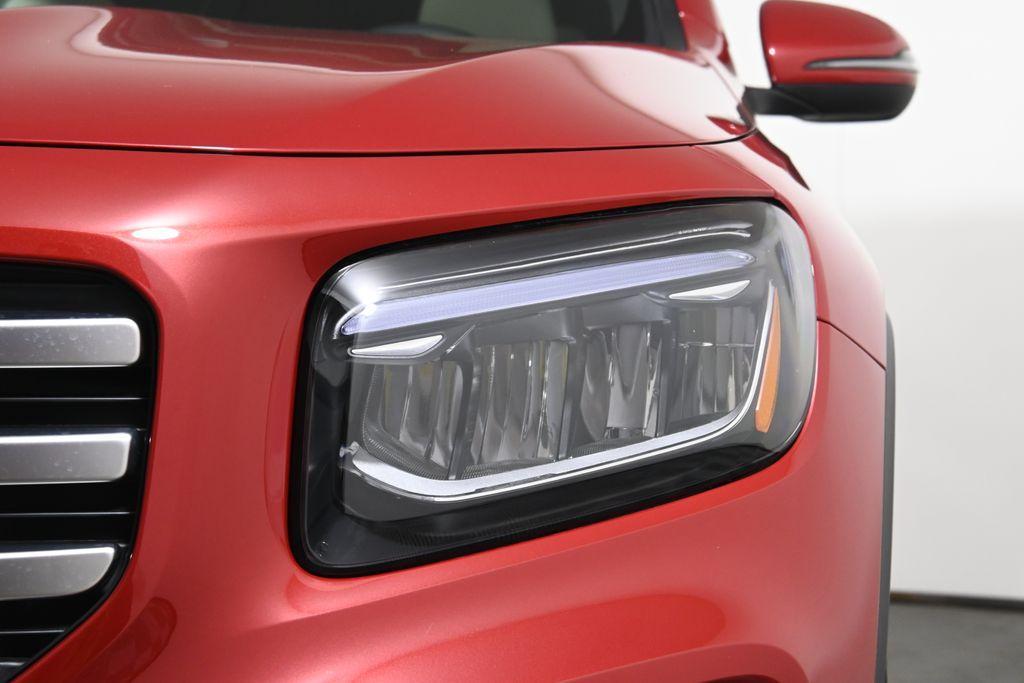 new 2026 Mercedes-Benz GLB 250 car, priced at $54,165