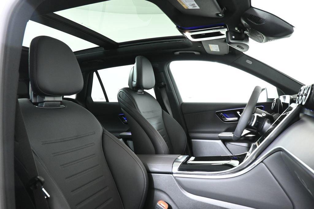 new 2025 Mercedes-Benz GLC 350e car, priced at $68,785
