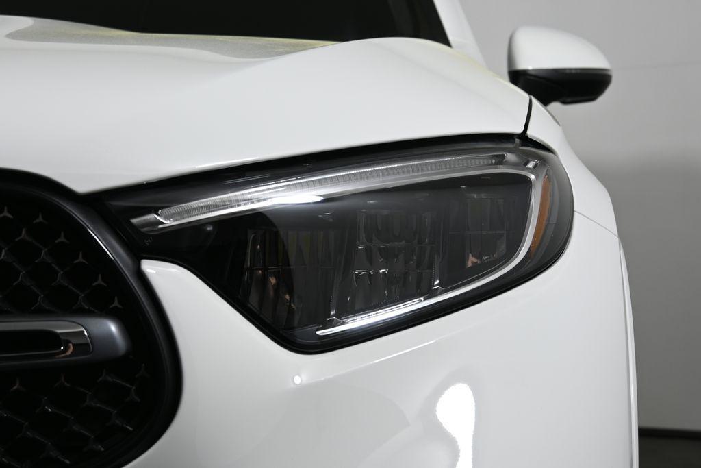new 2025 Mercedes-Benz GLC 350e car, priced at $68,785
