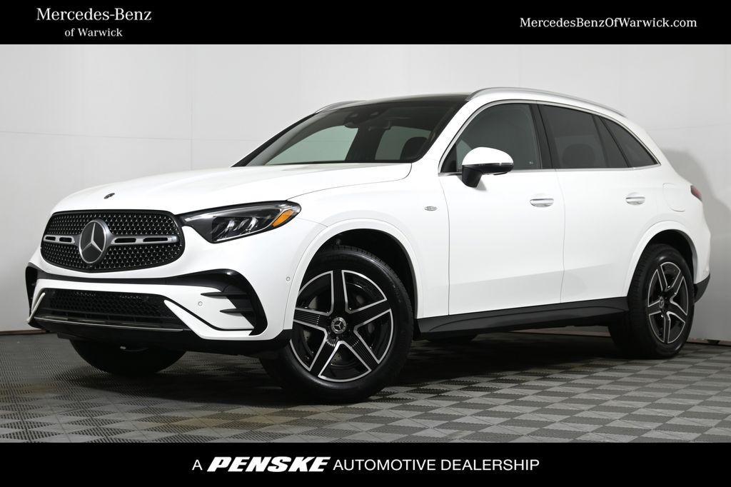 new 2025 Mercedes-Benz GLC 350e car, priced at $68,785