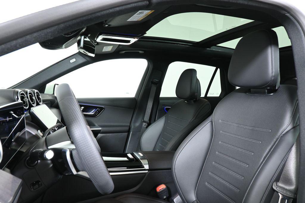 new 2025 Mercedes-Benz GLC 350e car, priced at $68,785