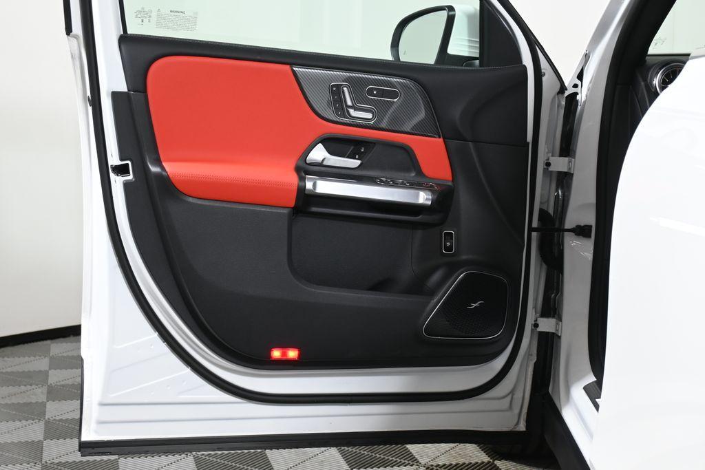new 2025 Mercedes-Benz AMG GLB 35 car, priced at $67,890