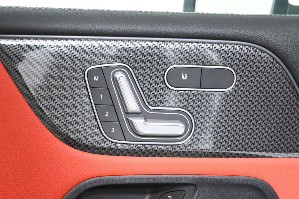 new 2025 Mercedes-Benz AMG GLB 35 car, priced at $67,890