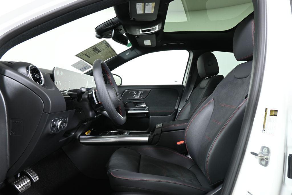 new 2026 Mercedes-Benz GLA 250 car, priced at $50,500