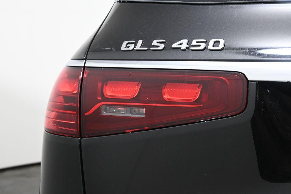 new 2025 Mercedes-Benz GLS 450 car, priced at $96,165