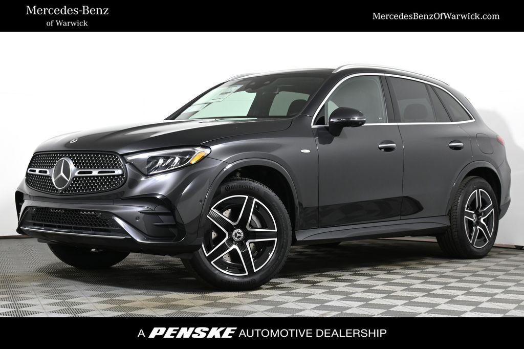 new 2025 Mercedes-Benz GLC 350e car, priced at $70,600