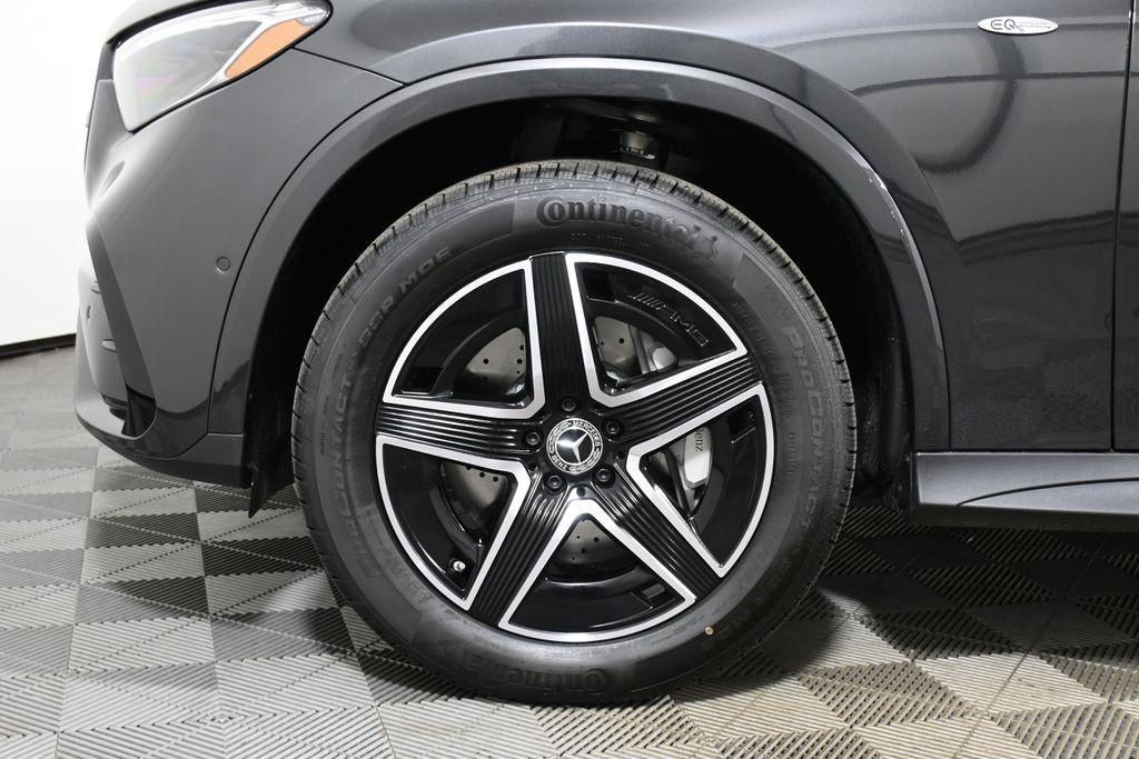 new 2025 Mercedes-Benz GLC 350e car, priced at $70,600