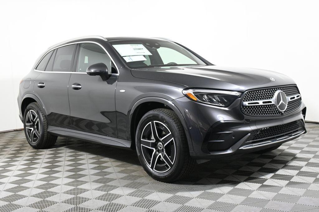 new 2025 Mercedes-Benz GLC 350e car, priced at $70,600