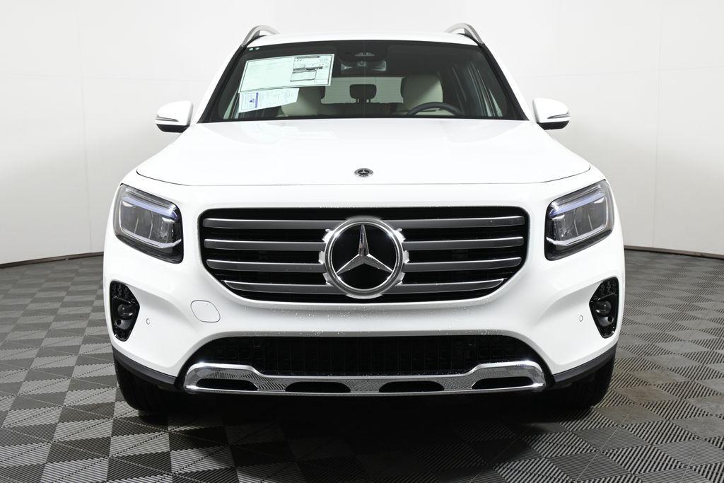 new 2025 Mercedes-Benz GLB 250 car, priced at $49,959