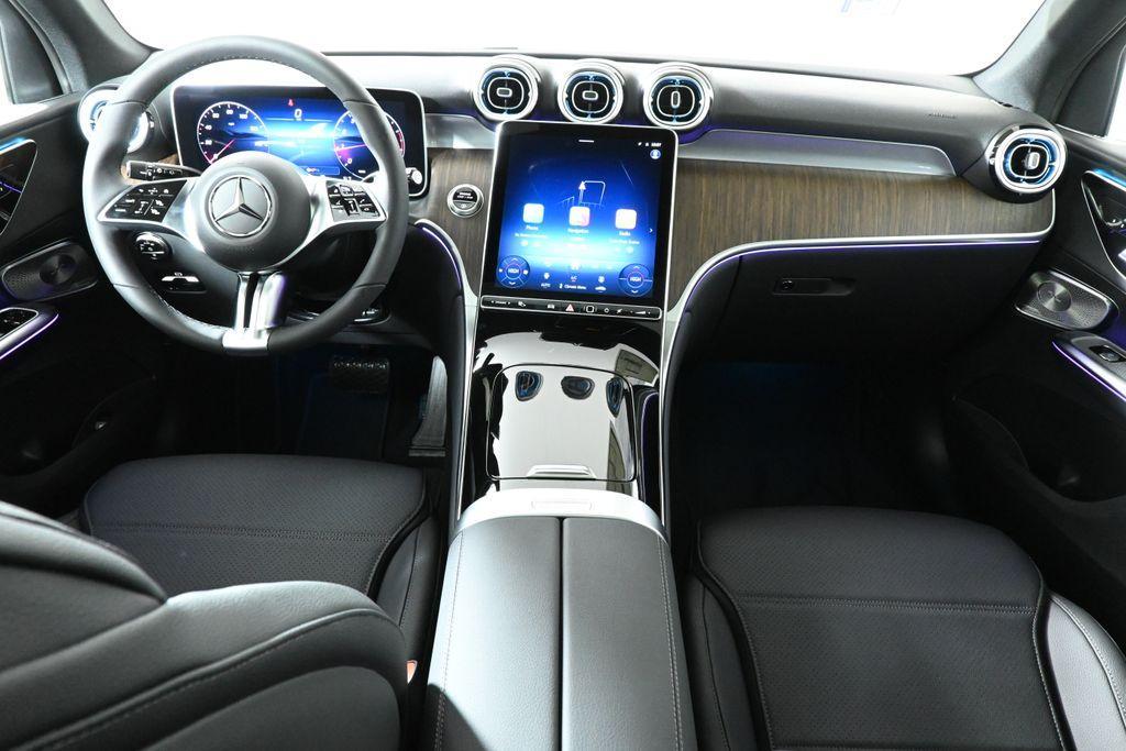 new 2025 Mercedes-Benz GLC 300 car, priced at $56,765