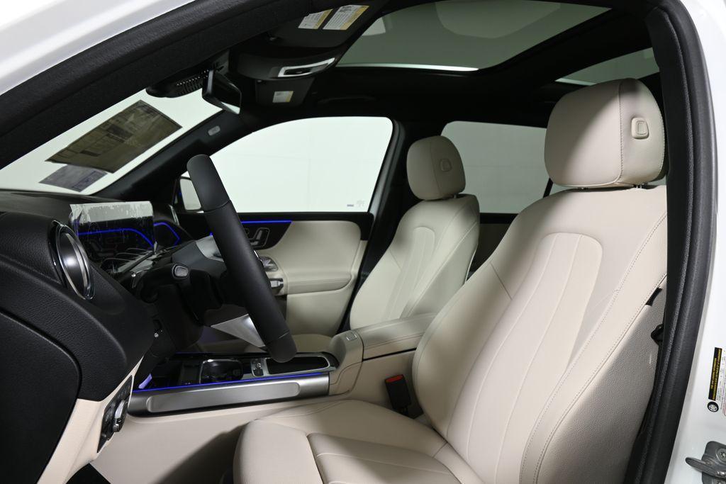 new 2026 Mercedes-Benz GLB 250 car, priced at $52,245