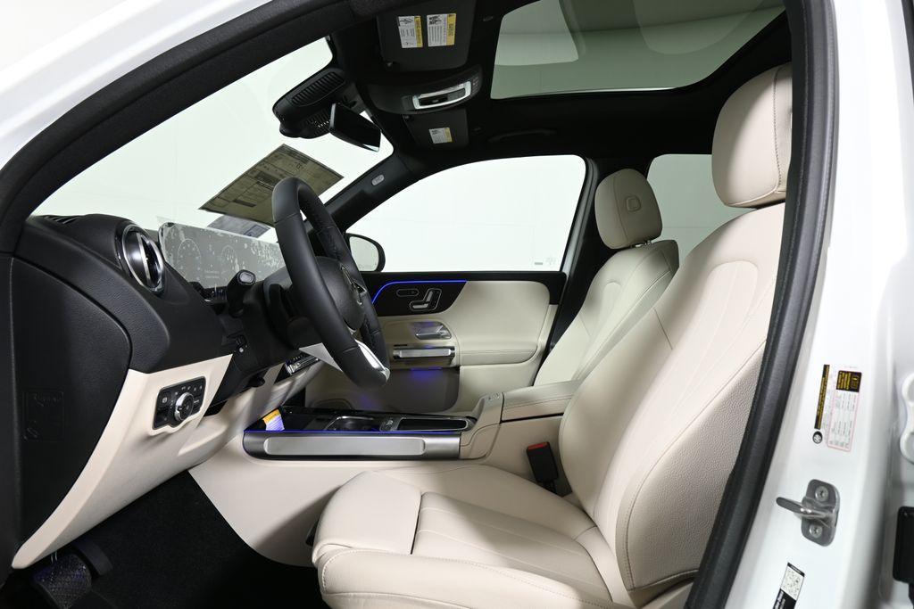 new 2026 Mercedes-Benz GLB 250 car, priced at $52,245