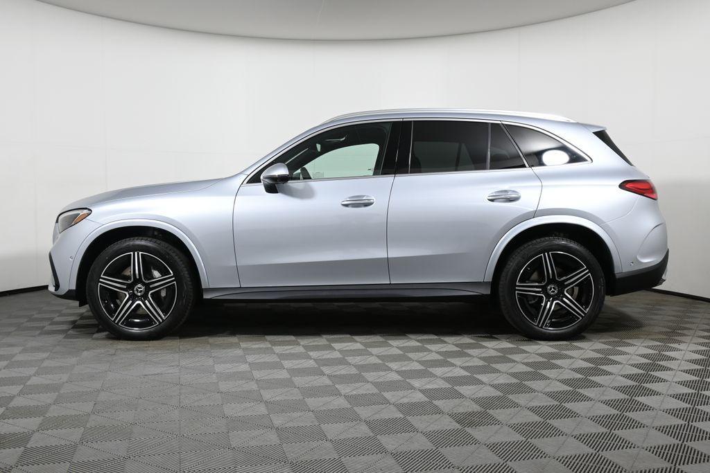 new 2025 Mercedes-Benz GLC 300 car, priced at $61,435