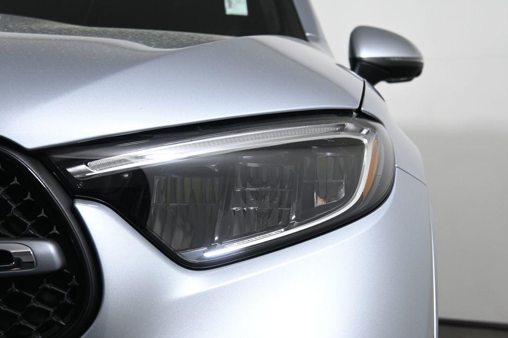 new 2025 Mercedes-Benz GLC 300 car, priced at $61,435
