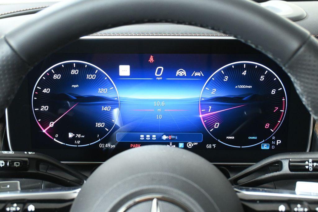 new 2025 Mercedes-Benz GLC 300 car, priced at $66,585