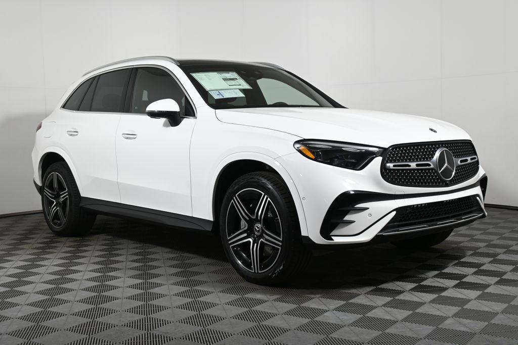 new 2025 Mercedes-Benz GLC 300 car, priced at $66,585
