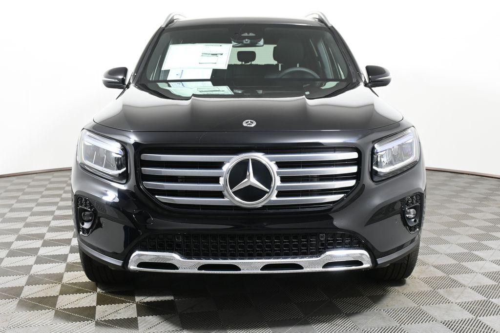 new 2024 Mercedes-Benz GLB 250 car, priced at $51,325