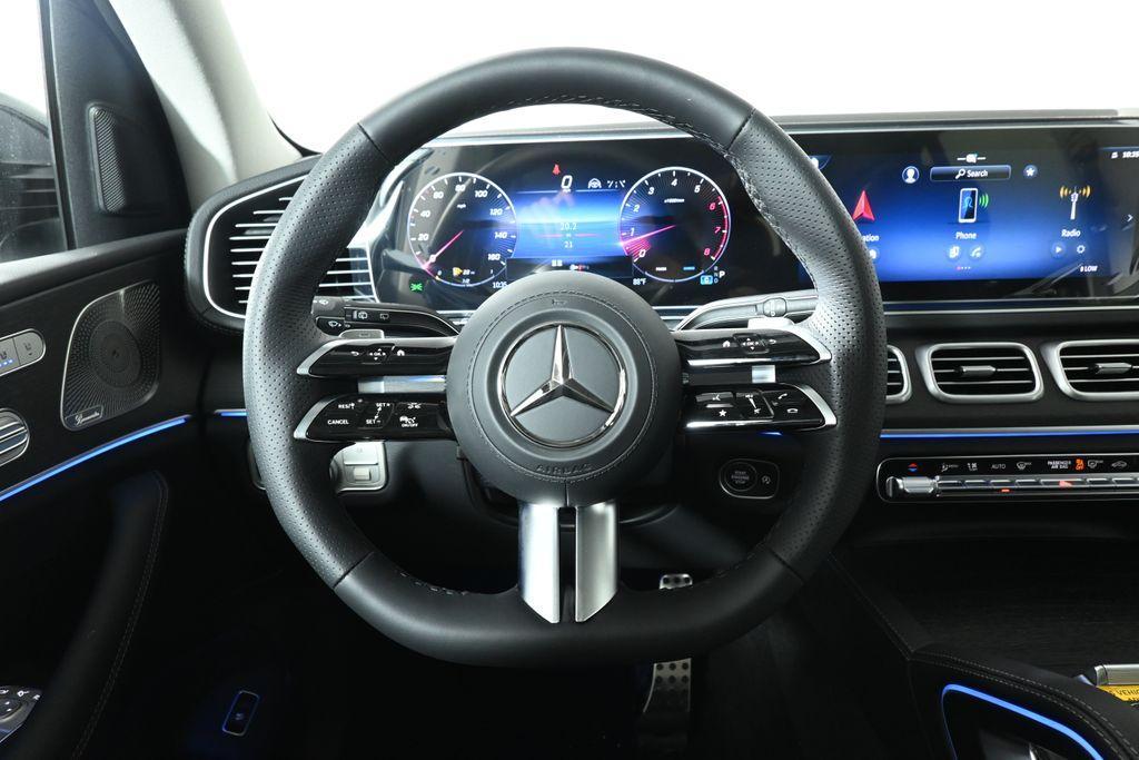 new 2025 Mercedes-Benz GLS 450 car, priced at $101,830