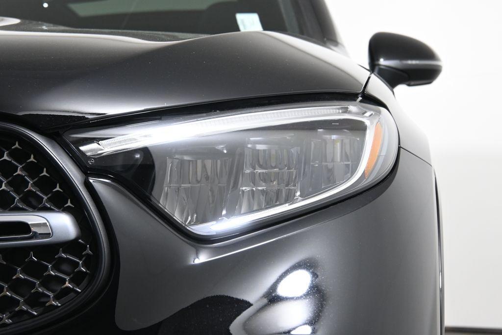 new 2026 Mercedes-Benz GLC 300 car, priced at $58,035