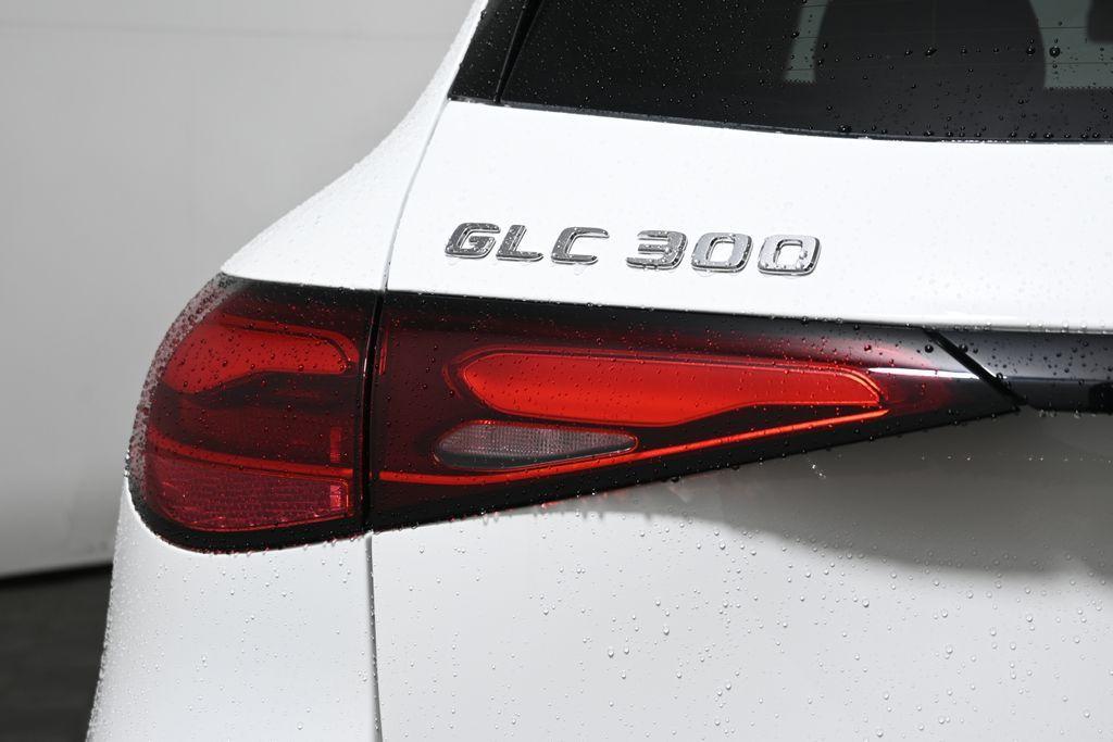 new 2025 Mercedes-Benz GLC 300 car, priced at $60,415