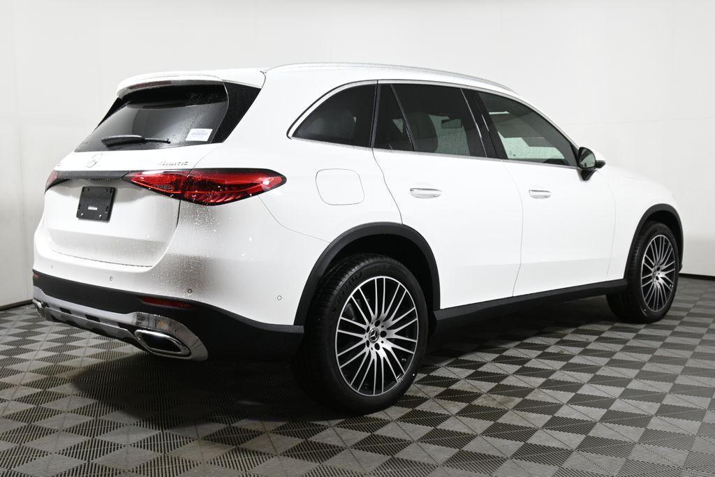 new 2025 Mercedes-Benz GLC 300 car, priced at $60,415
