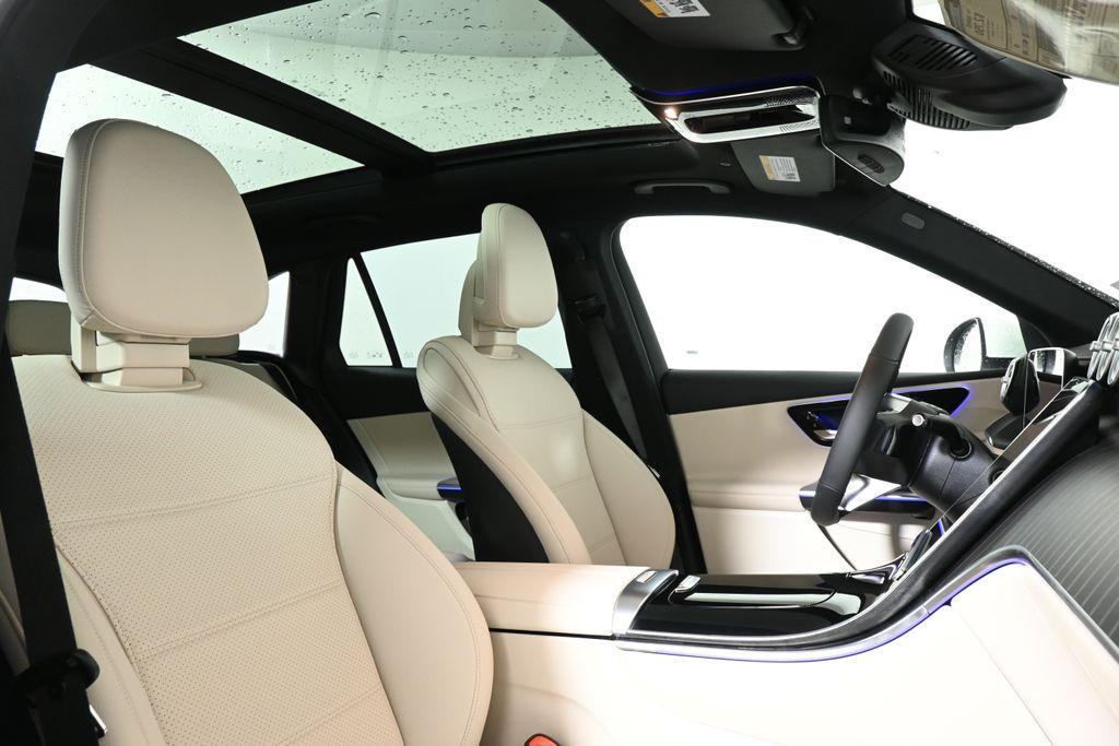 new 2025 Mercedes-Benz GLC 300 car, priced at $56,745