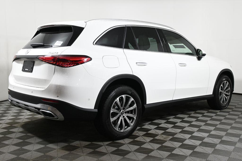 new 2025 Mercedes-Benz GLC 300 car, priced at $56,745