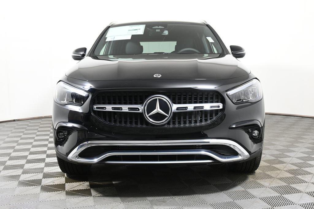 new 2025 Mercedes-Benz GLA 250 car, priced at $47,295