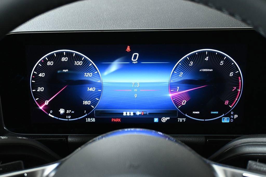 new 2025 Mercedes-Benz GLA 250 car, priced at $47,295