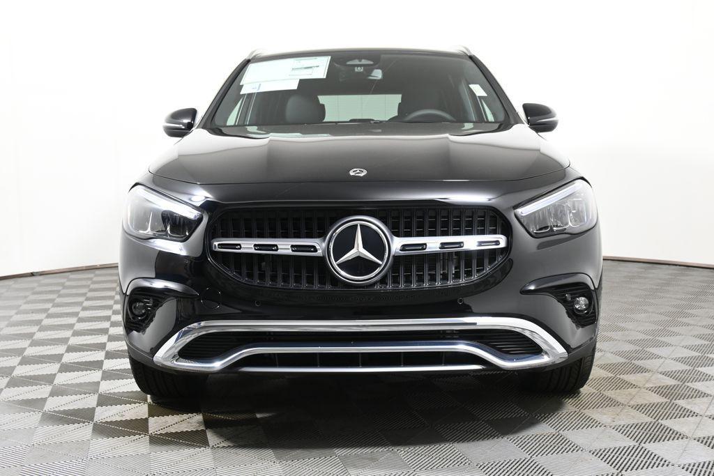 new 2025 Mercedes-Benz GLA 250 car, priced at $47,295
