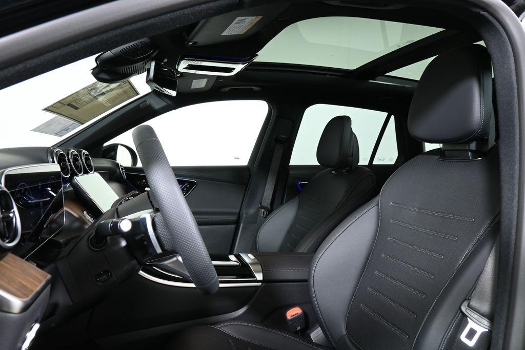 new 2025 Mercedes-Benz GLC 300 car, priced at $58,020