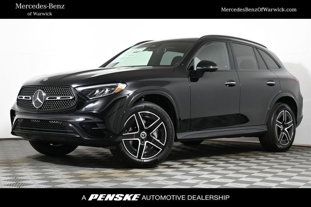 new 2025 Mercedes-Benz GLC 300 car, priced at $58,020