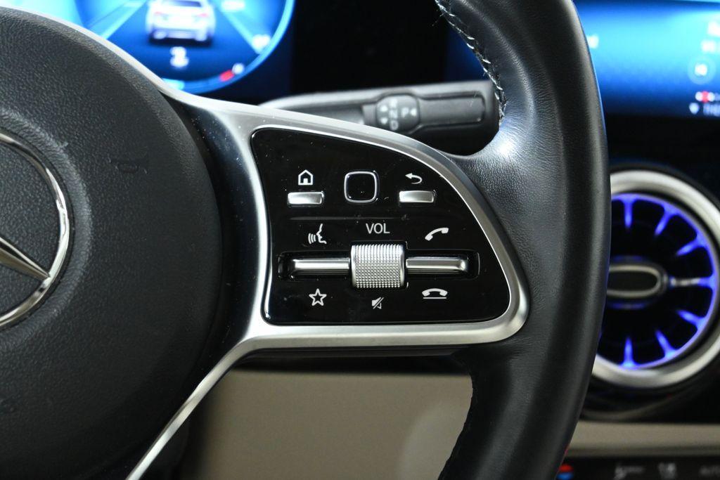 used 2022 Mercedes-Benz GLA 250 car