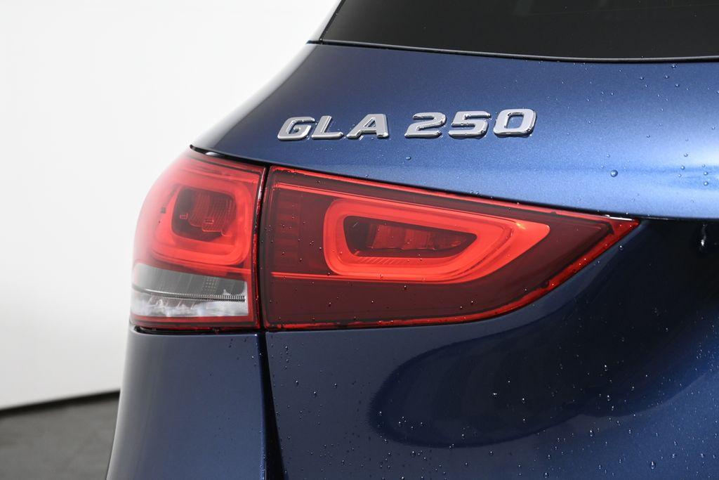 used 2022 Mercedes-Benz GLA 250 car