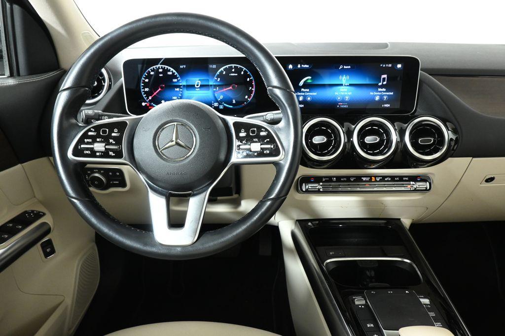 used 2021 Mercedes-Benz GLA 250 car, priced at $28,895