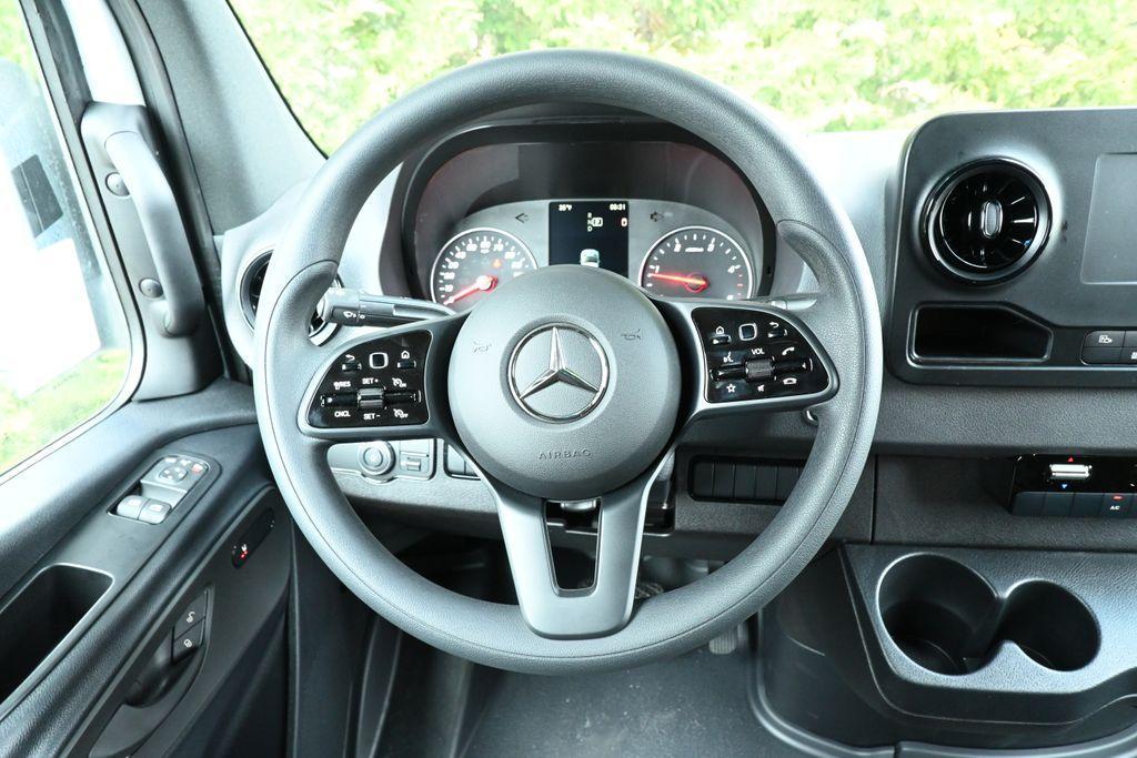 new 2024 Mercedes-Benz Sprinter 2500 car, priced at $69,087