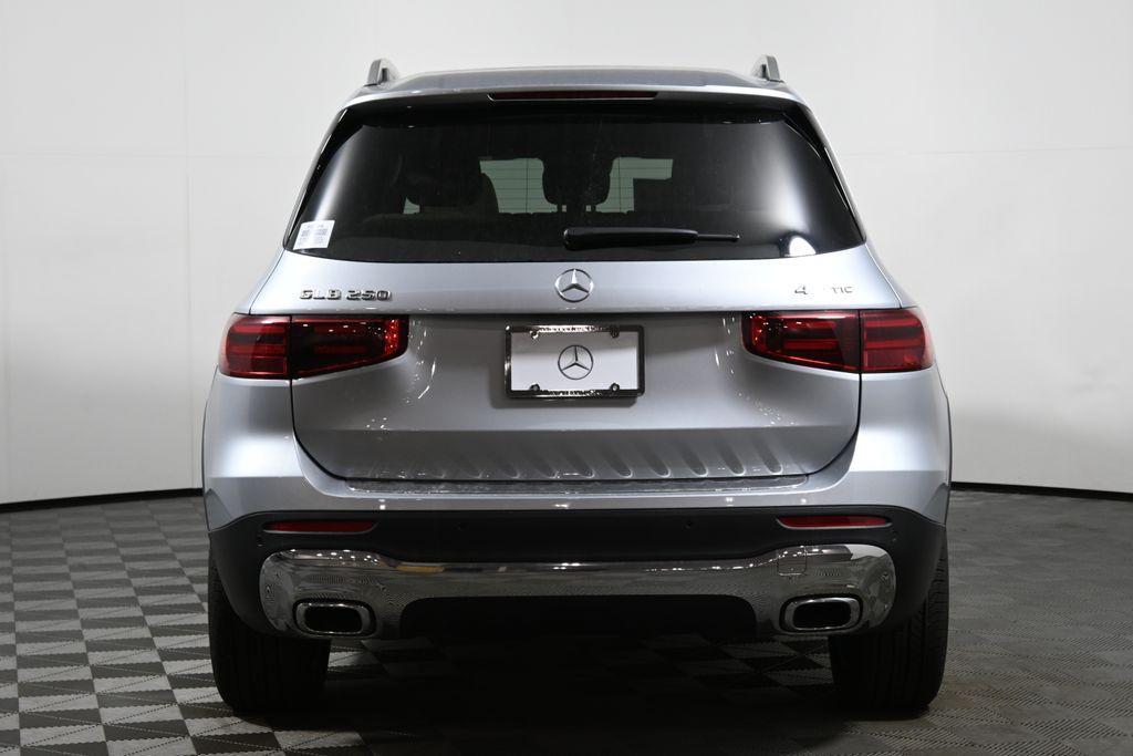 new 2026 Mercedes-Benz GLB 250 car, priced at $52,775