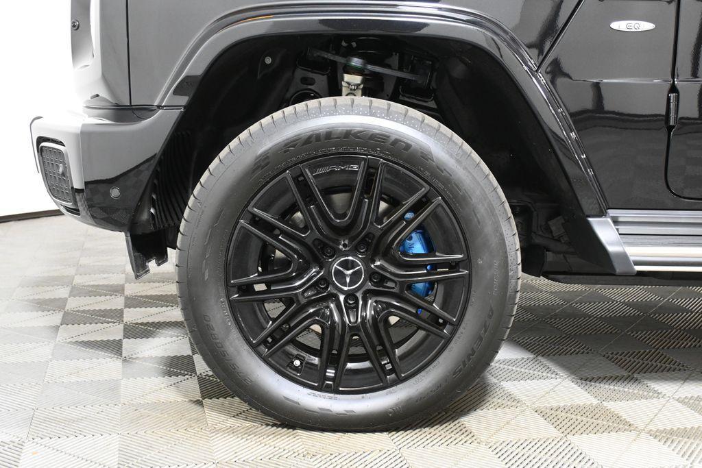 new 2025 Mercedes-Benz G-Class car, priced at $180,900
