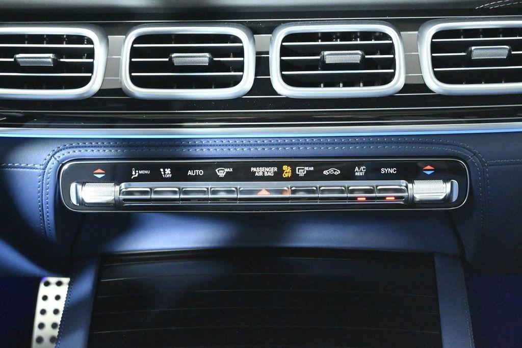new 2025 Mercedes-Benz GLS 450 car, priced at $122,765