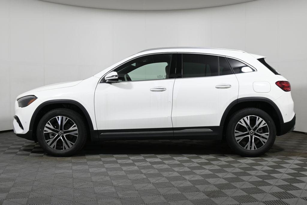new 2025 Mercedes-Benz GLA 250 car, priced at $48,495