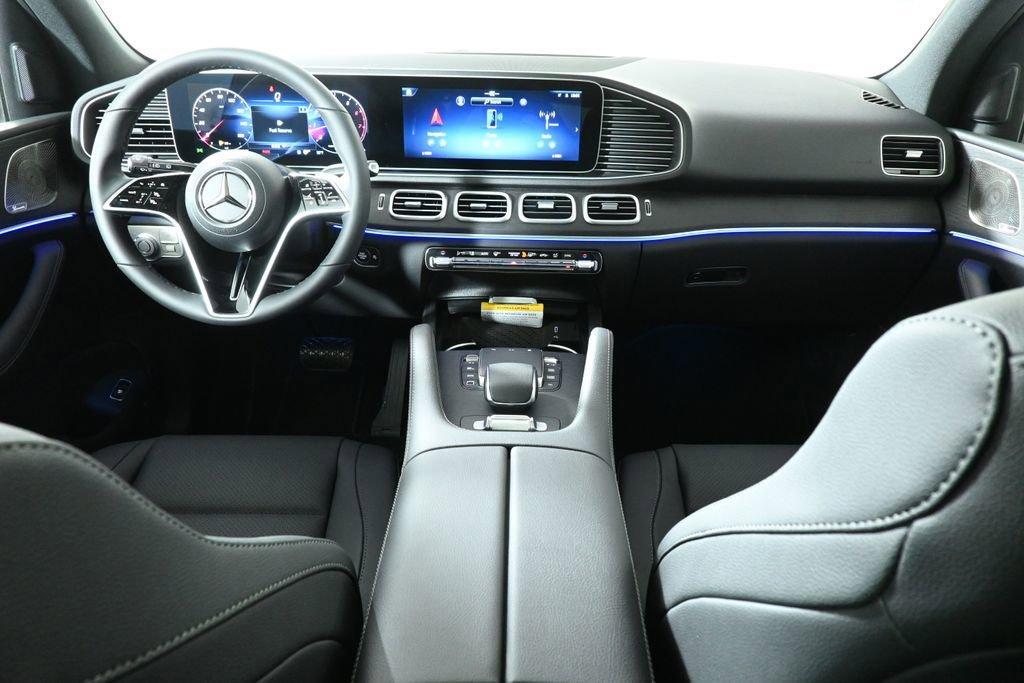 new 2025 Mercedes-Benz GLE 450 car, priced at $86,590