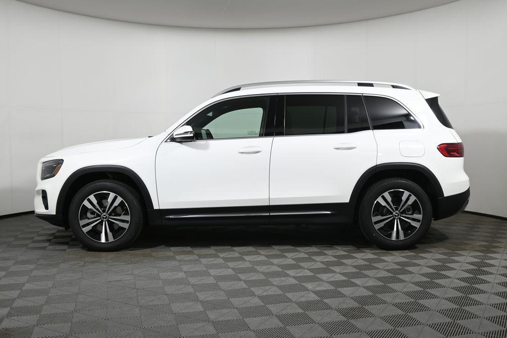new 2025 Mercedes-Benz GLB 250 car, priced at $46,550