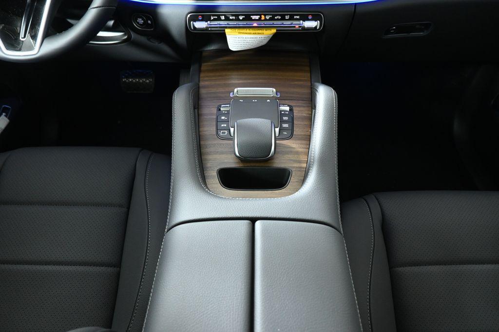 new 2026 Mercedes-Benz GLE 450 car